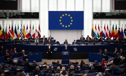 Canadá desafía las amenazas de Donald Trump sobre aranceles y defiende su acercamiento con la Unión Europea